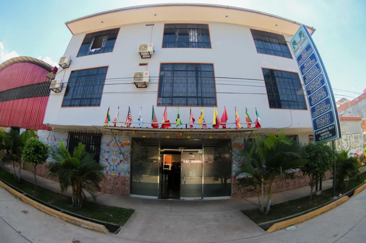 Gran Hotel Gusbet Pucallpa Buitenkant foto