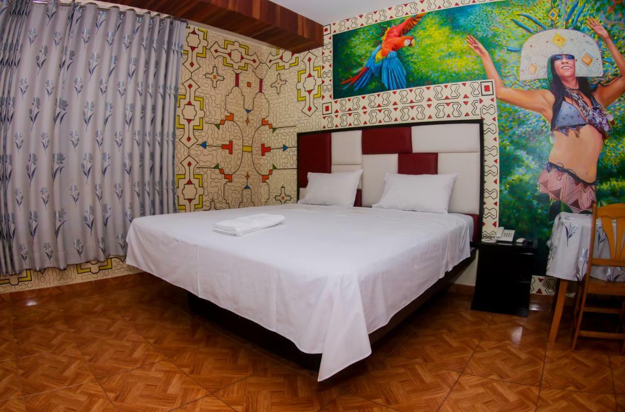 Gran Hotel Gusbet Pucallpa Buitenkant foto