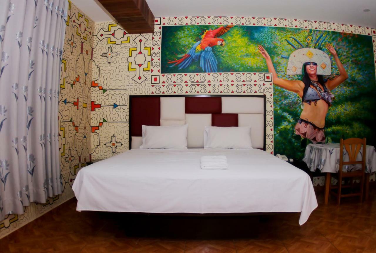 Gran Hotel Gusbet Pucallpa Buitenkant foto