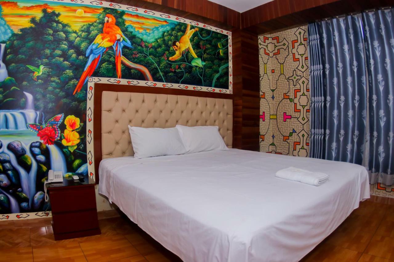 Gran Hotel Gusbet Pucallpa Buitenkant foto