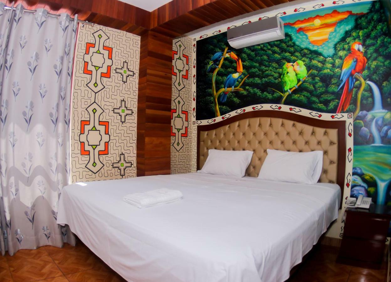 Gran Hotel Gusbet Pucallpa Buitenkant foto