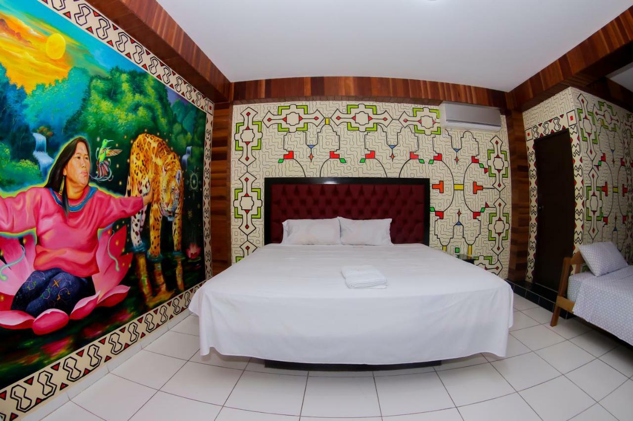 Gran Hotel Gusbet Pucallpa Buitenkant foto