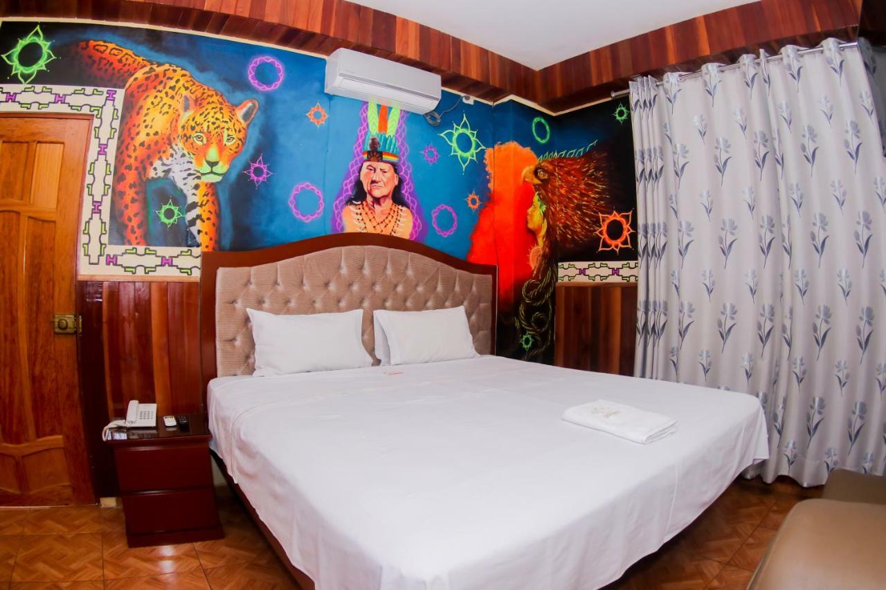 Gran Hotel Gusbet Pucallpa Buitenkant foto