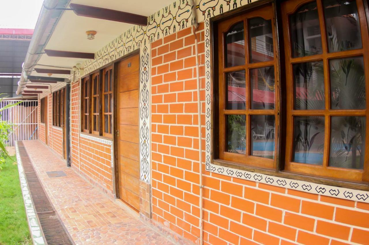 Gran Hotel Gusbet Pucallpa Buitenkant foto