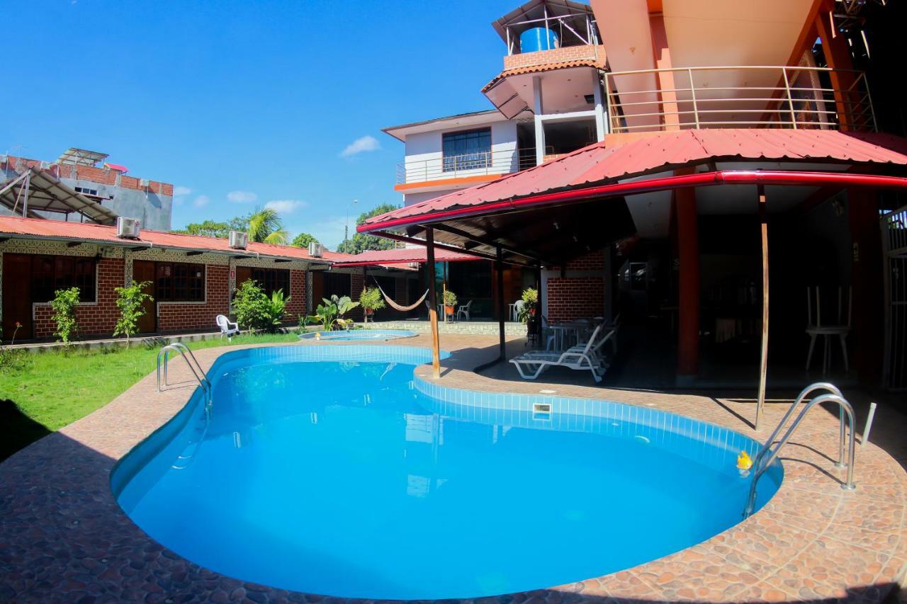 Gran Hotel Gusbet Pucallpa Buitenkant foto