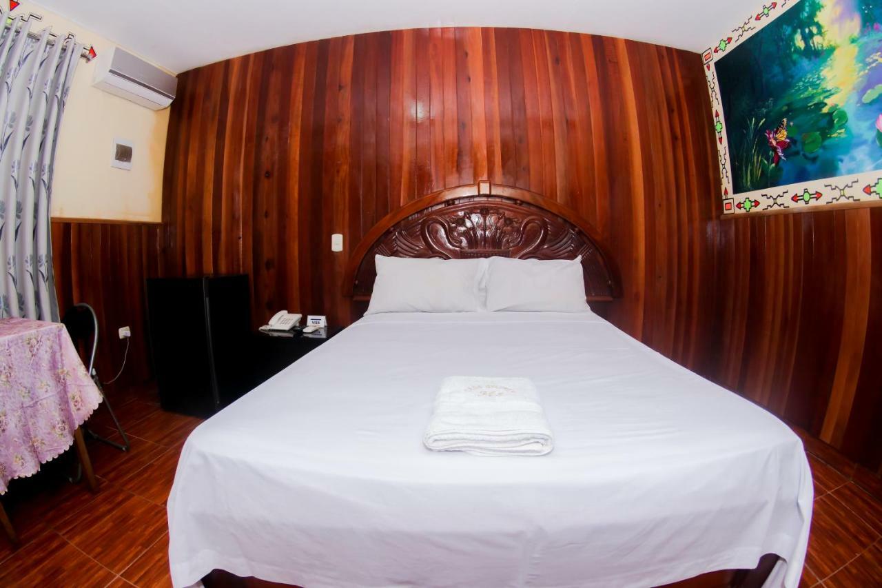 Gran Hotel Gusbet Pucallpa Buitenkant foto